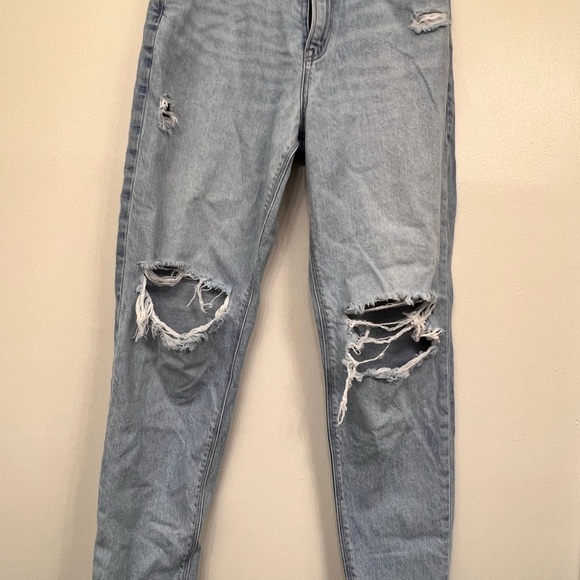 American Eagle Outfitters Light Blue Denim Jeans - Picture 2 of 5